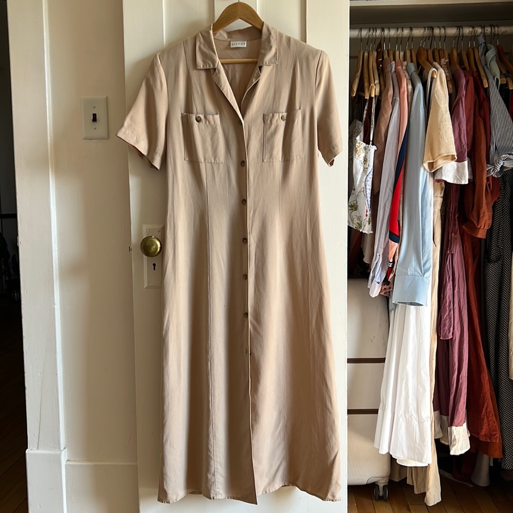 vintage beige button-up dress with shoulder pads, ankle length 90s aesthetic